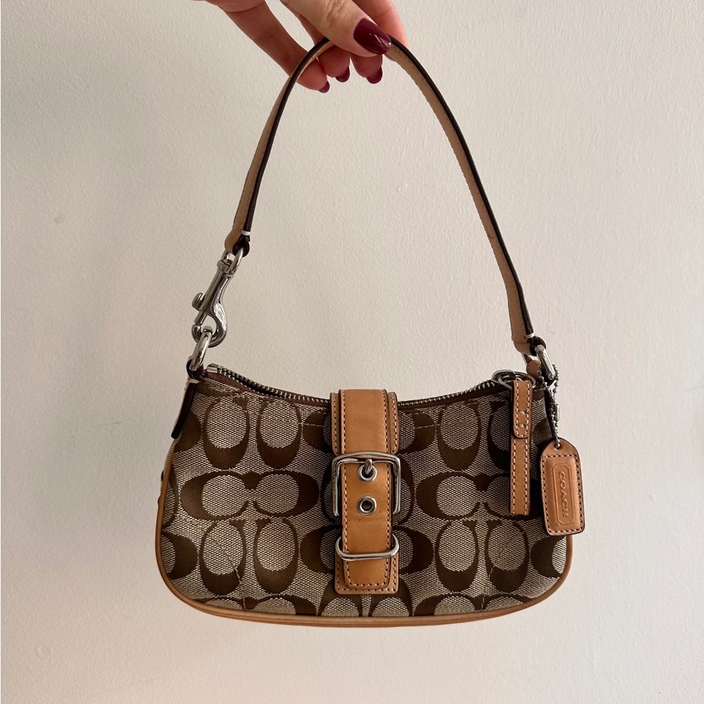 Coach Monogram Mini Demi Hamptons Buckle Bag